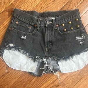 Levi's black jean shorts